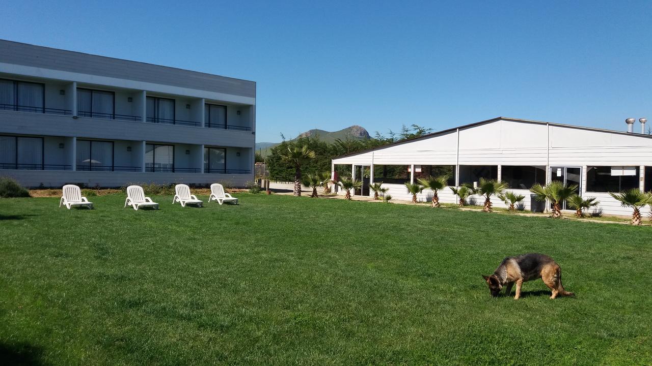 Hotel Del Valle Quilimari Pichidangui Exterior photo